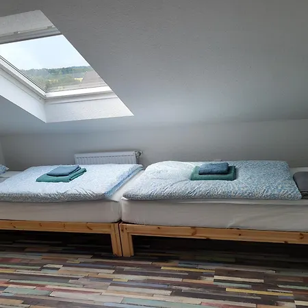 Fredi Apartment, Moderne Ruhige Wohnung, Nur 4 Km Von Der A2