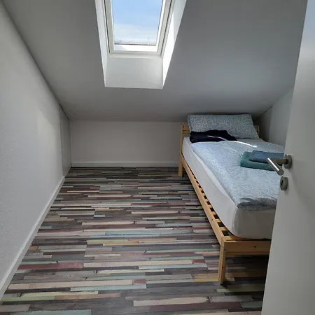 Apartamento Fredi Apartment, Moderne Ruhige Wohnung, Nur 4 Km Von Der A2 *