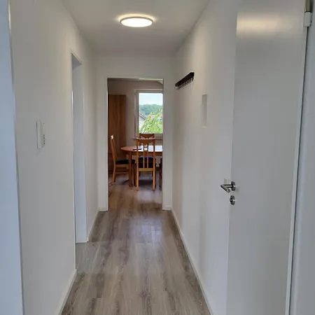 Apartamento Fredi Apartment, Moderne Ruhige Wohnung, Nur 4 Km Von Der A2