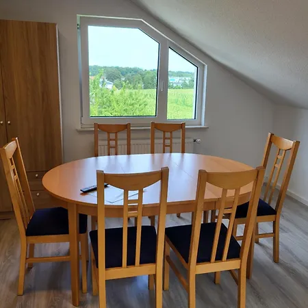 Fredi Apartment, Moderne Ruhige Wohnung, Nur 4 Km Von Der A2 Apartamento *