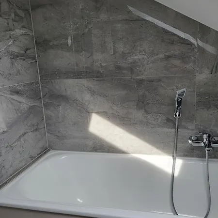 Fredi Apartment, Moderne Ruhige Wohnung, Nur 4 Km Von Der A2 Apartamento Leopoldshohe