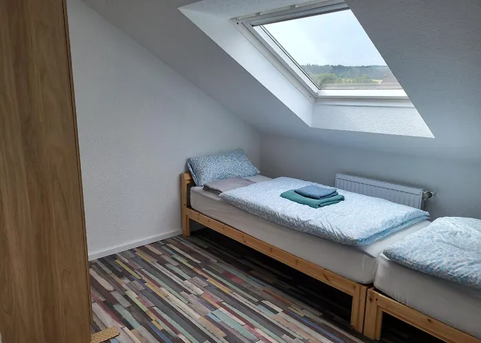 Fredi Apartment, Moderne Ruhige Wohnung, Nur 4 Km Von Der A2