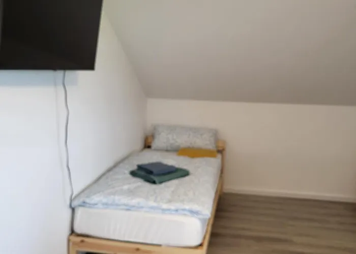 Fredi Apartment, Moderne Ruhige Wohnung, Nur 4 Km Von Der A2