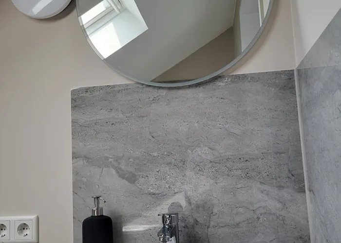 Lejlighed Fredi Apartment, Moderne Ruhige Wohnung, Nur 4 Km Von Der A2 Leopoldshohe